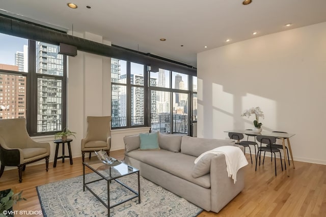 333 W Hubbard St Unit 1002, Chicago, IL 60610 - photo 2