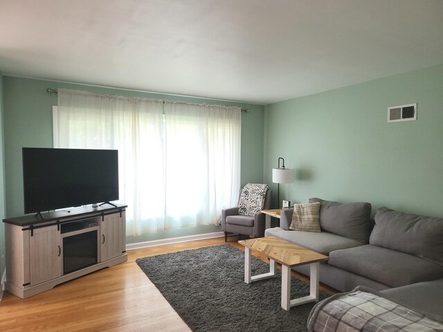 1948 Boeger Ave, Westchester, IL 60154 - living area with light wood finished floors