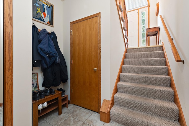 7672 Thistlewood Ln, Frankfort, IL 60423 - staircase with tile patterned flooring
