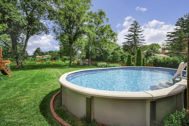 404 W Camp Mcdonald Rd, Prospect Heights, IL 60070 - swimming pool with a lawn