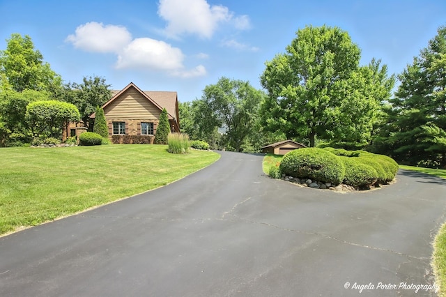 1815 Vineyard Ln, Spring Grove, IL 60081 - view of front facade featuring a front yard