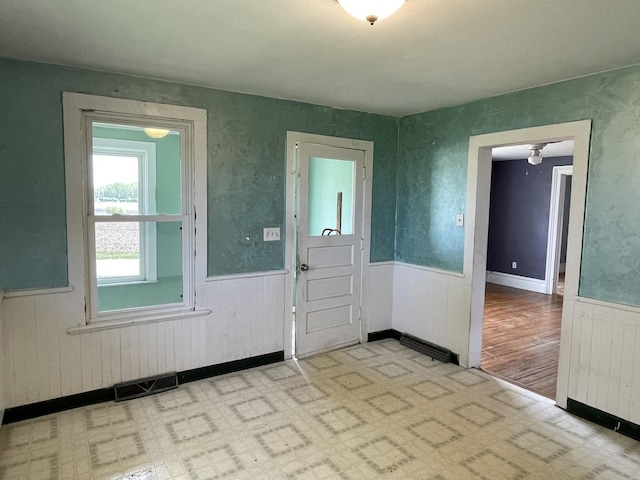 6808 S Oak Grove Rd, Harvard, IL 60033 - foyer with wainscoting