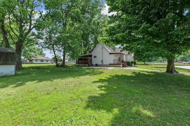 1010 N Neil St, Champaign, IL 61820 - view of grassy yard