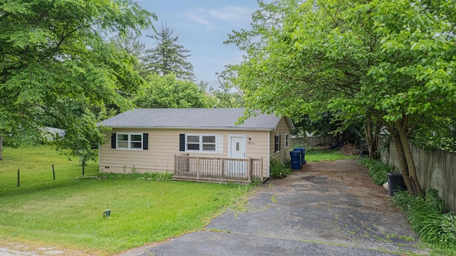36855 N Elizabeth Dr, Lake Villa, IL 60046 - photo 1