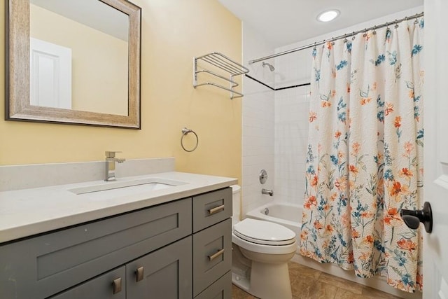 250 W Scott St Unit C, Chicago, IL 60610 - bathroom featuring vanity and shower / tub combo