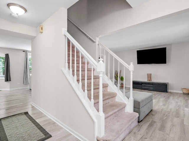 1240 Colorado Ave, Aurora, IL 60506 - photo 2