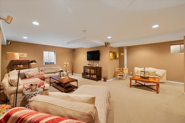 531 N Easy St, Palatine, IL 60067 - carpeted living room featuring recessed lighting