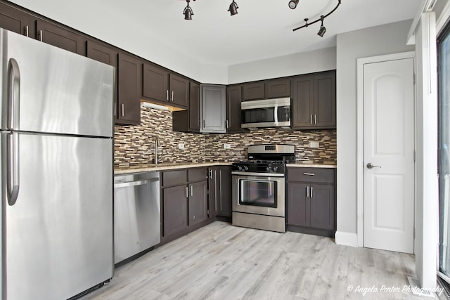 4179 Brentwood Ln, Waukegan, IL 60087 - photo 10