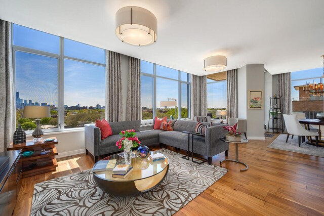 540 W Webster Ave Unit 611, Chicago, IL 60614 - photo 2