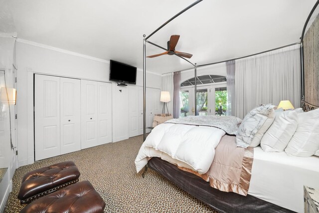1530 W Monroe St, Chicago, IL 60607 - bedroom with ornamental molding, a ceiling fan, carpet flooring, and two closets
