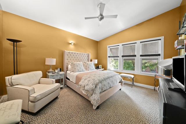 1530 W Monroe St, Chicago, IL 60607 - carpeted bedroom featuring lofted ceiling and ceiling fan