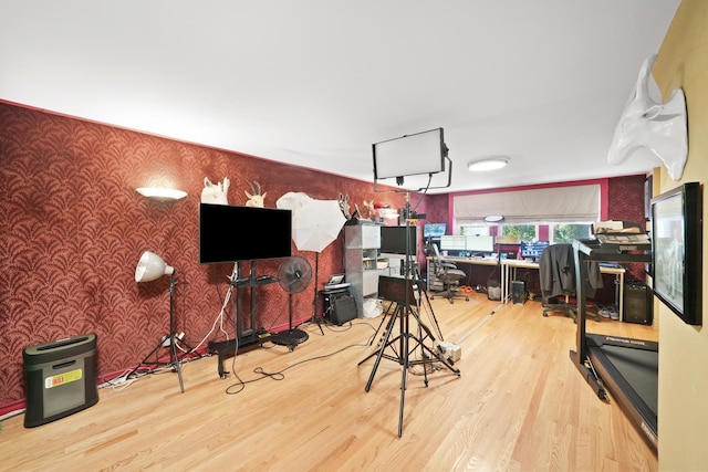 1530 W Monroe St, Chicago, IL 60607 - game room with wood finished floors, an office area, and wallpapered walls