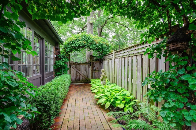 670 S Green Bay Rd, Lake Forest, IL 60045 - view of patio / terrace featuring a gate
