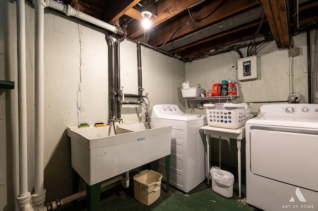 421 W Verret St, Elmhurst, IL 60126 - laundry room with washer and clothes dryer and electric panel