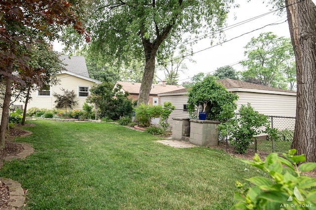 421 W Verret St, Elmhurst, IL 60126 - view of yard