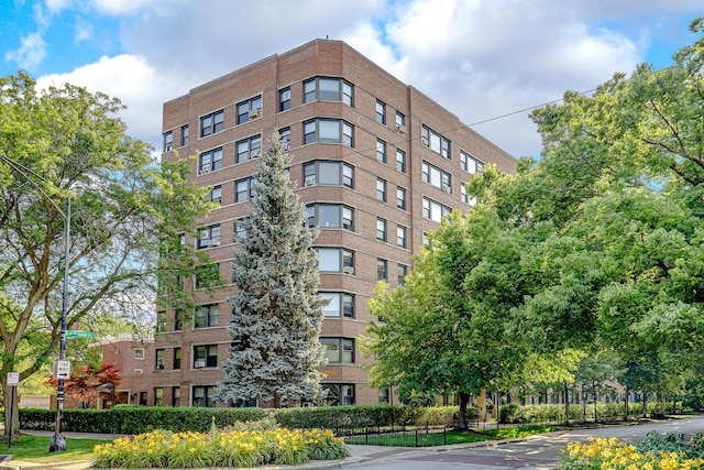 4880 N Marine Dr Unit 404, Chicago, IL 60640 - view of apartment building / complex