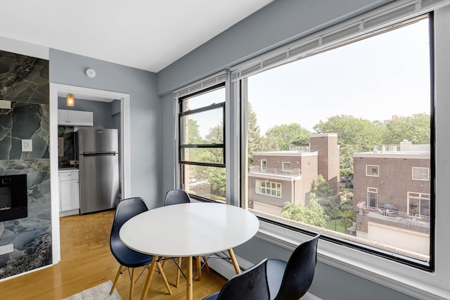 4880 N Marine Dr Unit 404, Chicago, IL 60640 - view of dining room