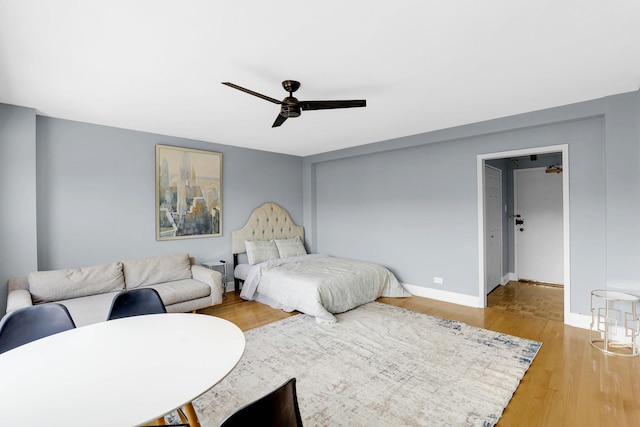 4880 N Marine Dr Unit 404, Chicago, IL 60640 - bedroom with wood finished floors and ceiling fan