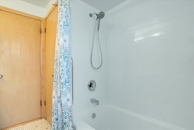 11340 S Drake Ave, Chicago, IL 60655 - bathroom with shower / tub combo with curtain
