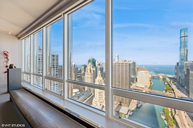 401 N Wabash Ave Unit 33K, Chicago, IL 60611 - detailed view of skyline and nearby water