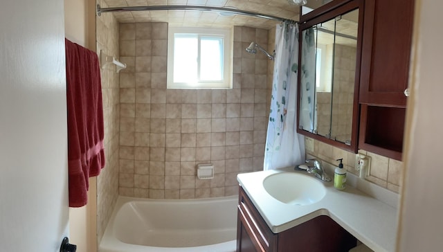 7641 W Hortense Ave, Chicago, IL 60631 - bathroom featuring vanity and shower / bathtub combination with curtain
