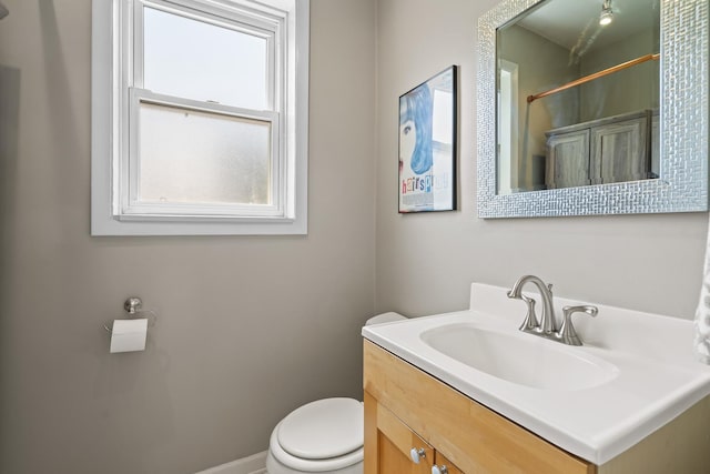 4240 N Clarendon Ave Unit 405S, Chicago, IL 60613 - full bath featuring vanity and a shower