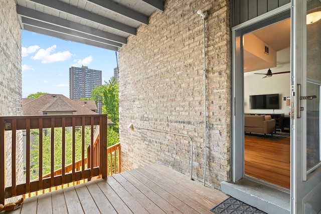 4240 N Clarendon Ave Unit 405S, Chicago, IL 60613 - view of wooden deck