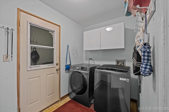 978 Merrimac Cir, Naperville, IL 60540 - washroom featuring cabinet space and separate washer and dryer