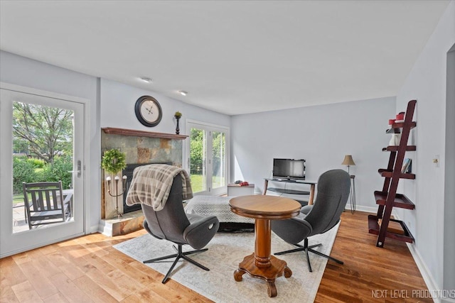978 Merrimac Cir, Naperville, IL 60540 - office space with wood finished floors