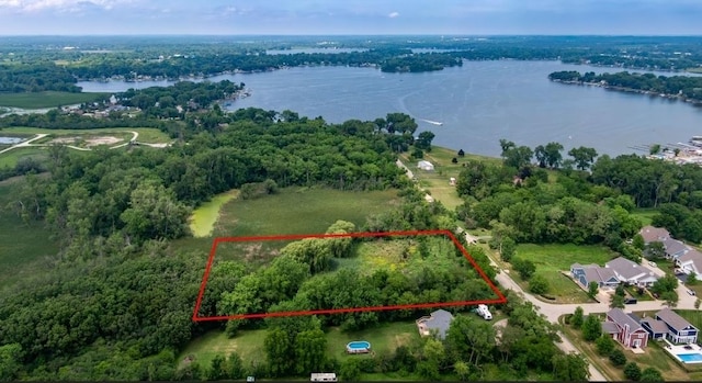 40700 N Elime Rd, Antioch, IL 60002