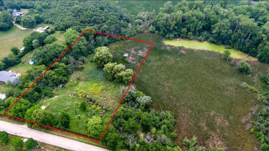 40700 N Elime Rd, Antioch, IL 60002