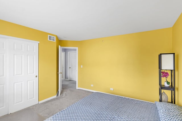 1850 Maureen Dr, Hoffman Estates, IL 60192 - unfurnished bedroom with carpet flooring and a closet