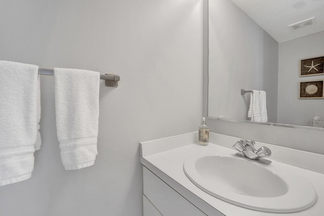 1315 W Webster Ave, Chicago, IL 60614 - bathroom with vanity