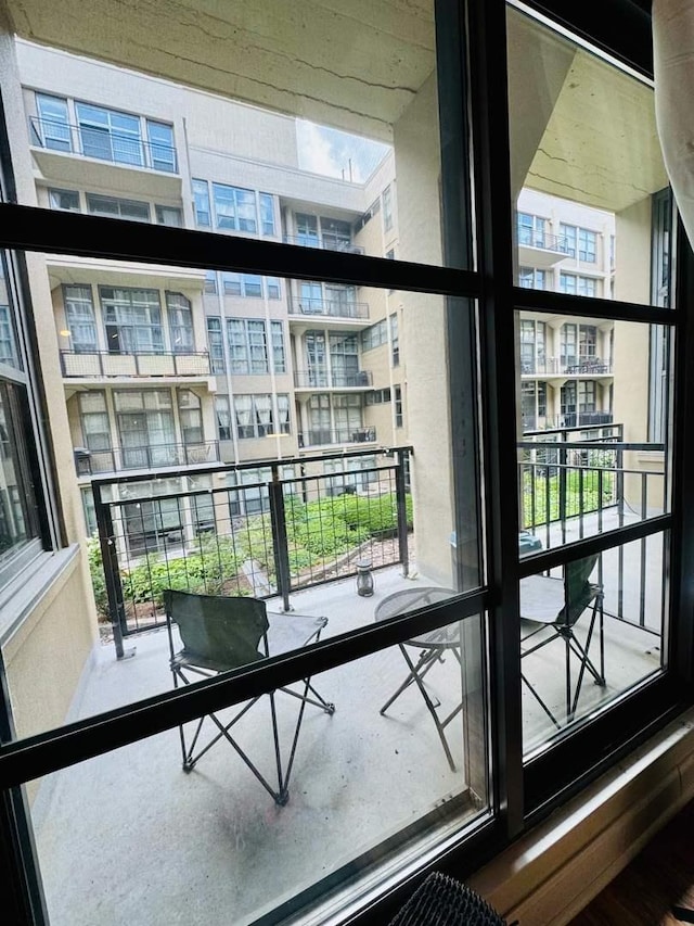 900 N Kingsbury St Unit 861, Chicago, IL 60610 - view of balcony