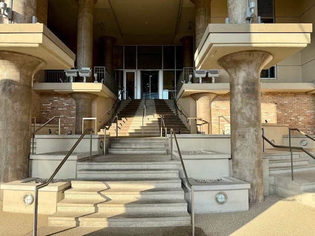 900 N Kingsbury St Unit 861, Chicago, IL 60610 - property entrance