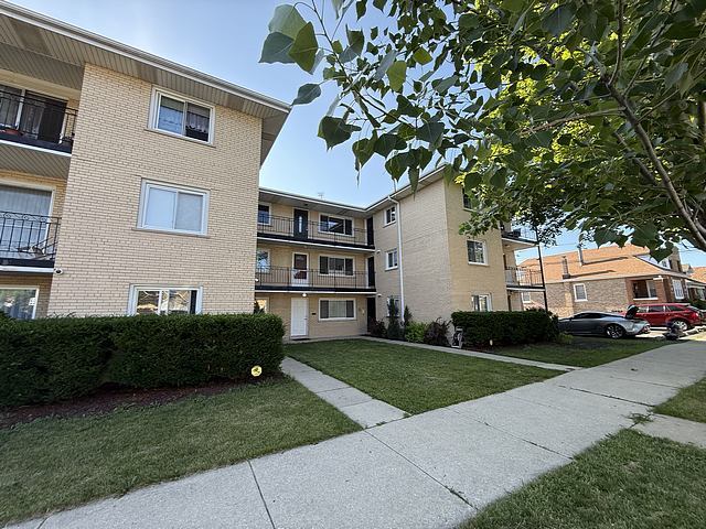 5925 W Montrose Ave Unit 3C, Chicago, IL 60634 - view of building exterior