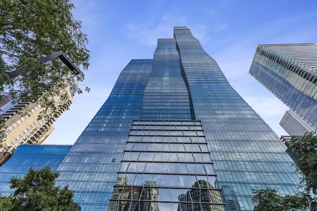 363 E Wacker Dr Unit 2503, Chicago, IL 60601 - view of building exterior