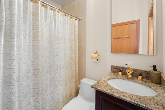 925 E 49th St, Chicago, IL 60615 - full bathroom featuring vanity and a shower with curtain