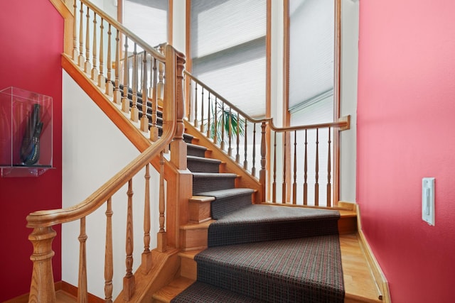 925 E 49th St, Chicago, IL 60615 - stairs featuring wood finished floors and baseboards