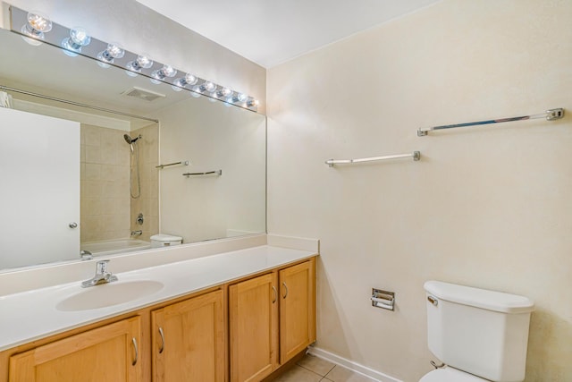 5200 S Ellis Ave Unit 318, Chicago, IL 60615 - bathroom featuring vanity, tile patterned floors, and shower / tub combination