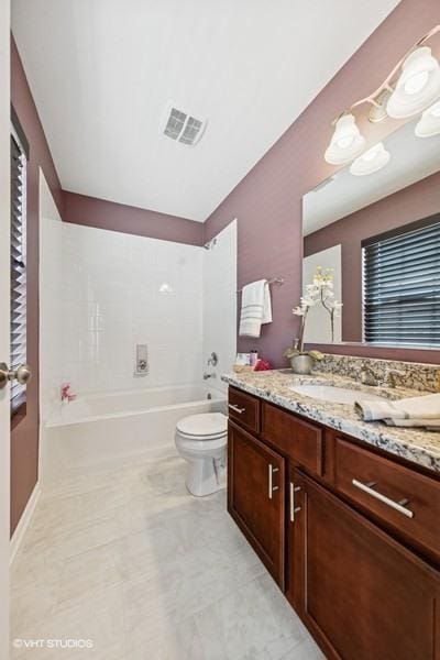 10589 153rd Pl, Orland Park, IL 60462 - bathroom with vanity and bathtub / shower combination