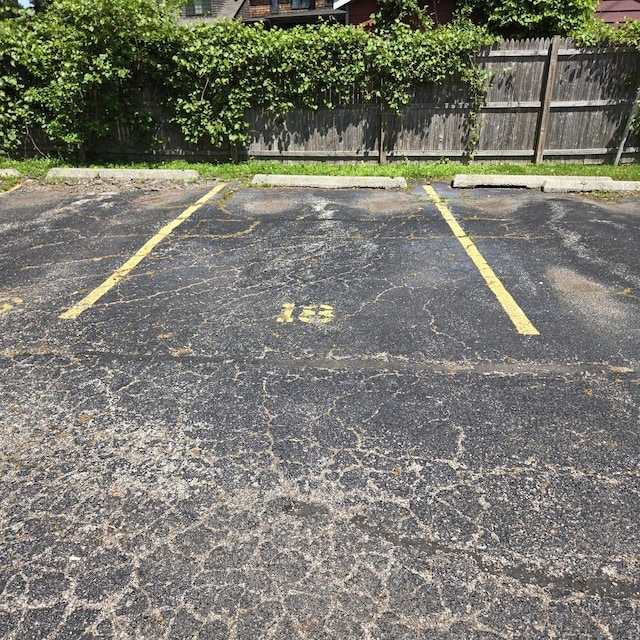 1041 N NW Hwy Unit A4, Park Ridge, IL 60068 - view of uncovered parking lot