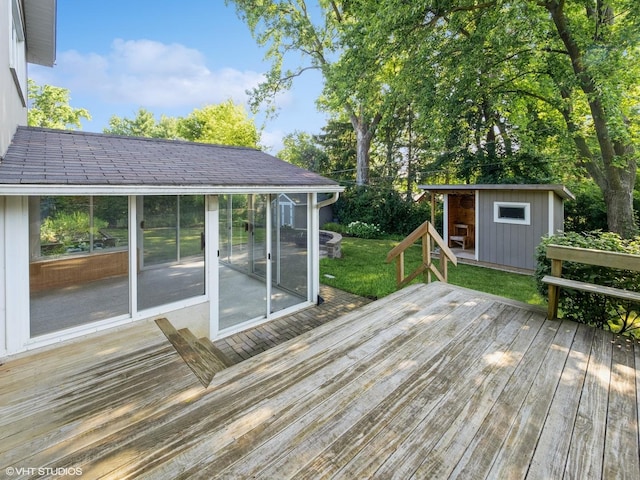235 S Cedar St, Palatine, IL 60067 - wooden terrace featuring a shed and a sunroom