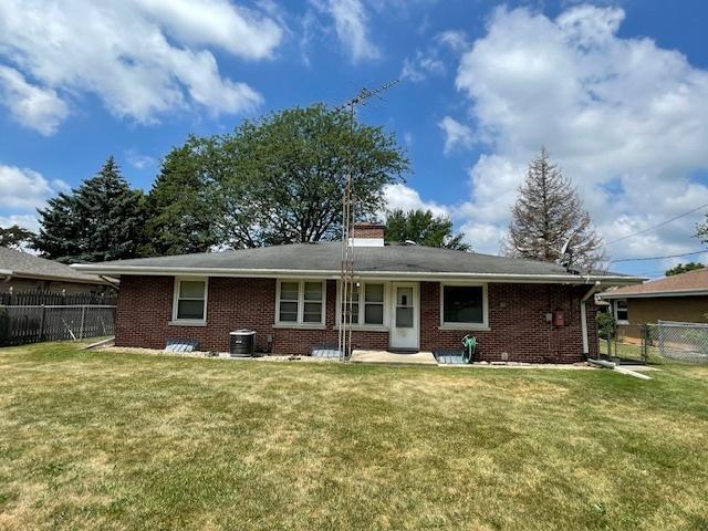 802 Westminster Rd, Joliet, IL 60435 - photo 18