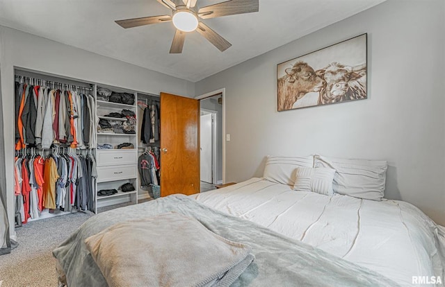 145 White Ave, Lincoln, IL 62656 - carpeted bedroom with a closet and ceiling fan