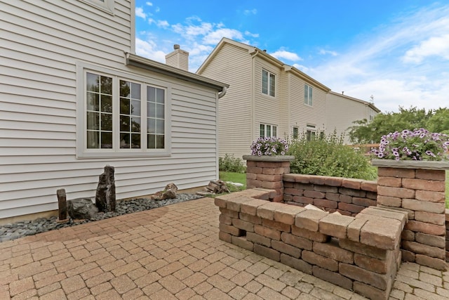 330 Dorchester Ln, Grayslake, IL 60030 - view of patio / terrace