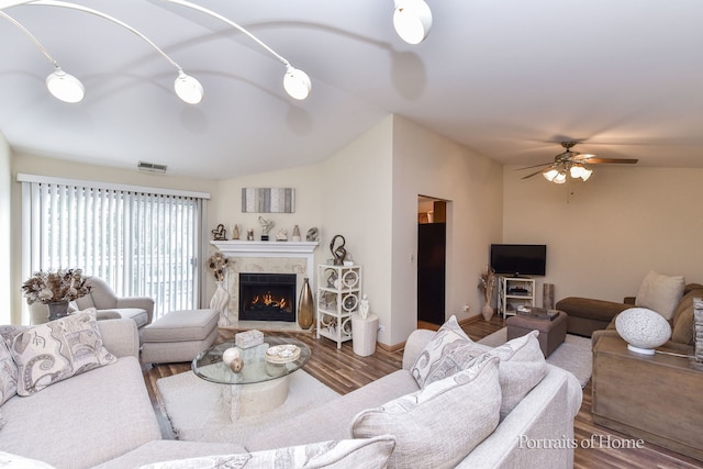 2254 Petworth Ct Unit 202D, Naperville, IL 60565 - photo 3