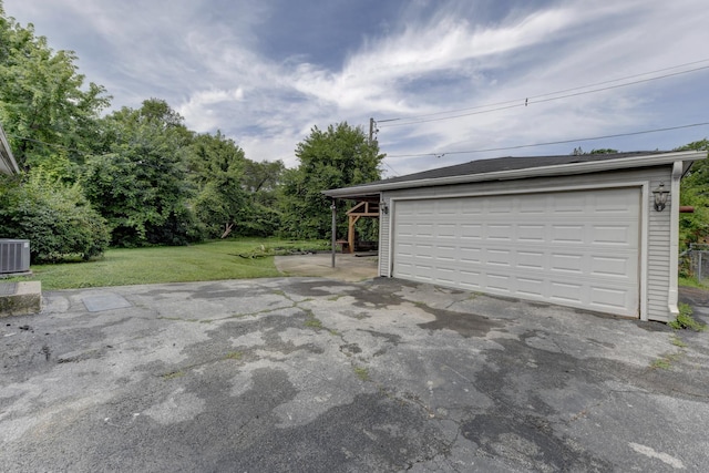 16218 Sussex Ct, Markham, IL 60428 - view of detached garage