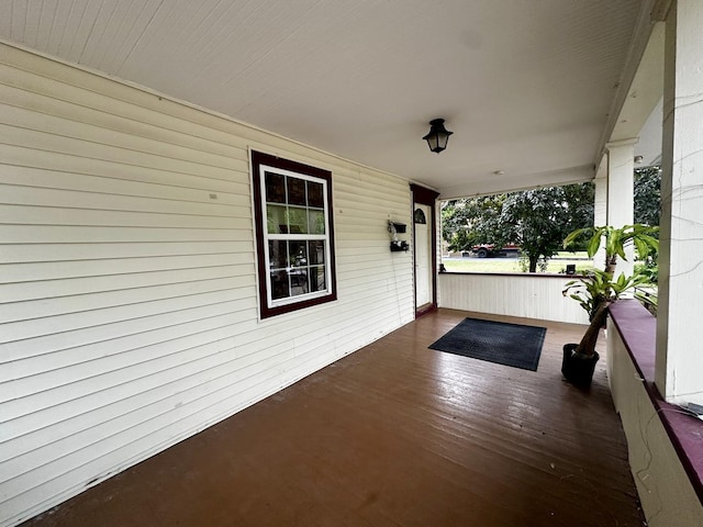 39 Leonard St, Elgin, IL 60123 - view of porch