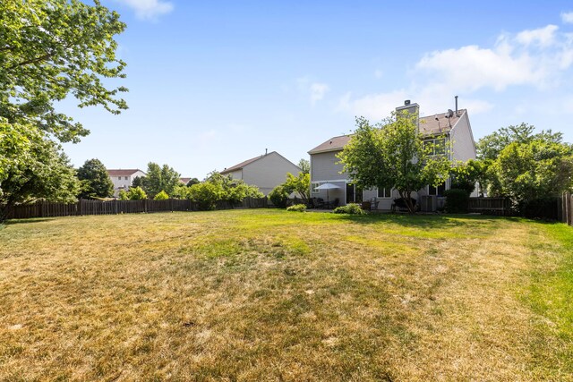 1356 Geneva Ln, Cary, IL 60013 - view of yard